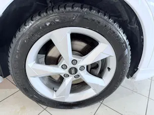 AUDI Q3 40 TDI S line quattro S-tronic