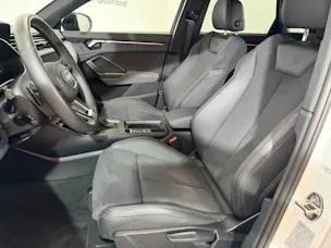 AUDI Q3 40 TDI S line quattro S-tronic