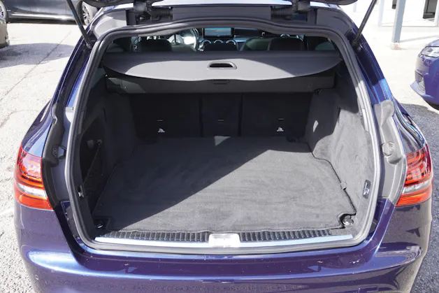 MERCEDES-BENZ C 220 d Swiss Star AMG Line 4M 9G-Tronic