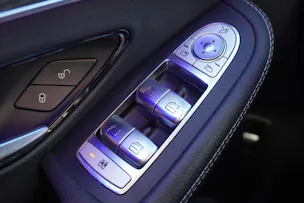 MERCEDES-BENZ C 220 d Swiss Star AMG Line 4M 9G-Tronic