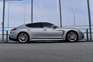 PORSCHE PANAMERA S E-HYBRID l 416 PS
