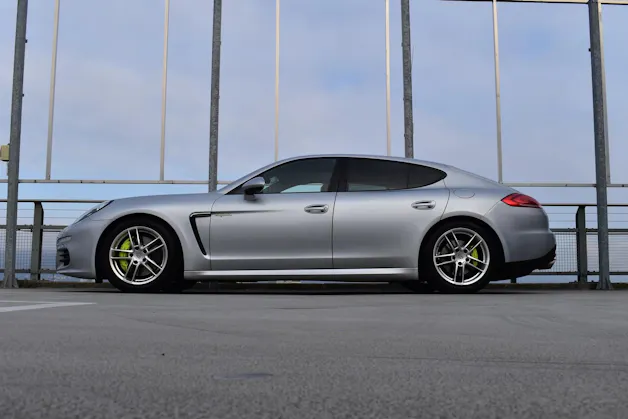 PORSCHE PANAMERA S E-HYBRID l 416 PS