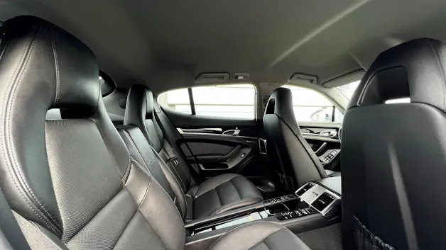 PORSCHE PANAMERA S E-HYBRID l 416 PS