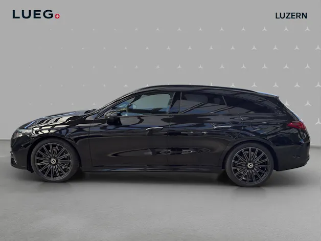 MERCEDES-BENZ CLA Shooting Brake 220 4Matic 8G-DCT