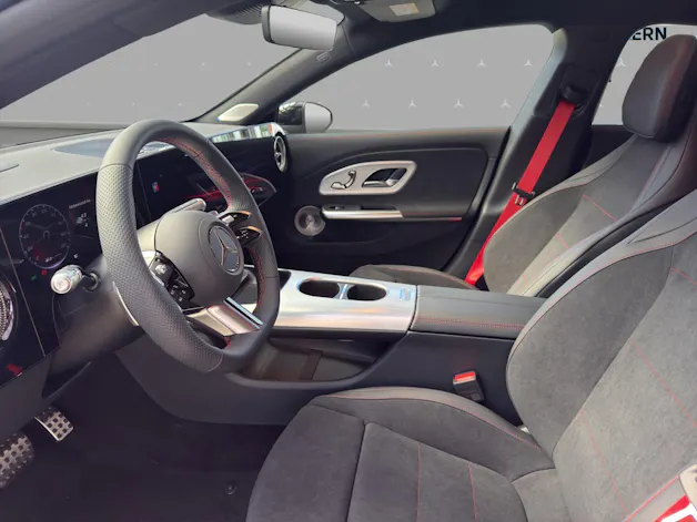 MERCEDES-BENZ CLA Shooting Brake 220 4Matic 8G-DCT