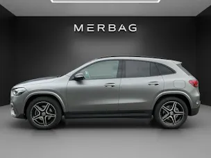 MERCEDES-BENZ GLA 220d 4M Swiss Star
