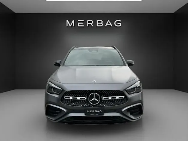 MERCEDES-BENZ GLA 220d 4M Swiss Star