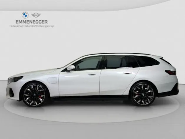 BMW 5er Reihe G61 Touring 550e xDrive