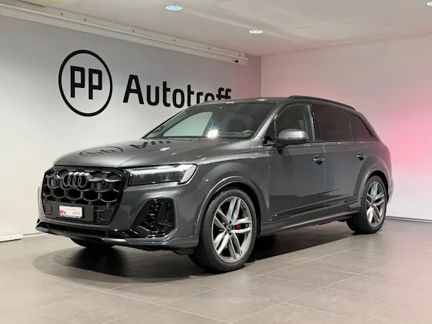 AUDI SQ7 TFSI quattro tiptronic