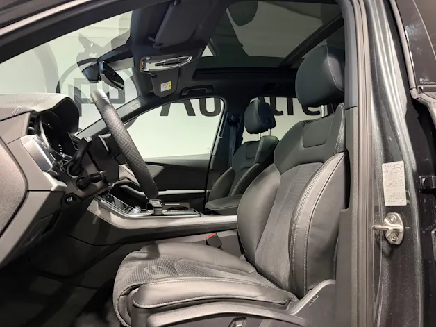 AUDI SQ7 TFSI quattro tiptronic