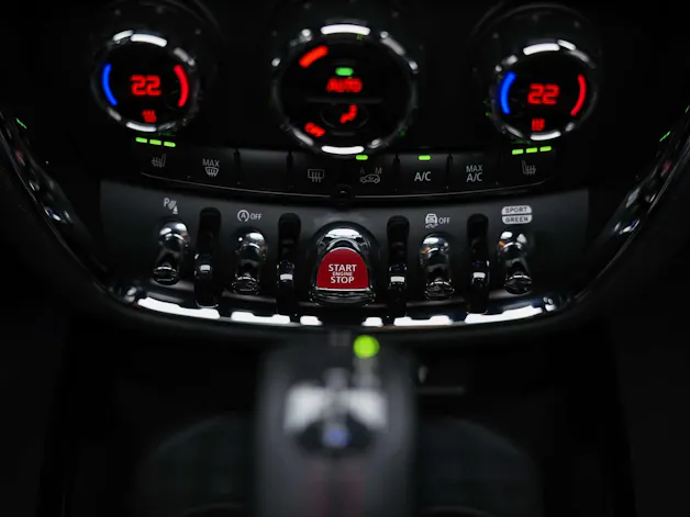 MINI Clubman Cooper S ALL4 Steptronic *CH Fahrzeug*Head Up*Panorama*