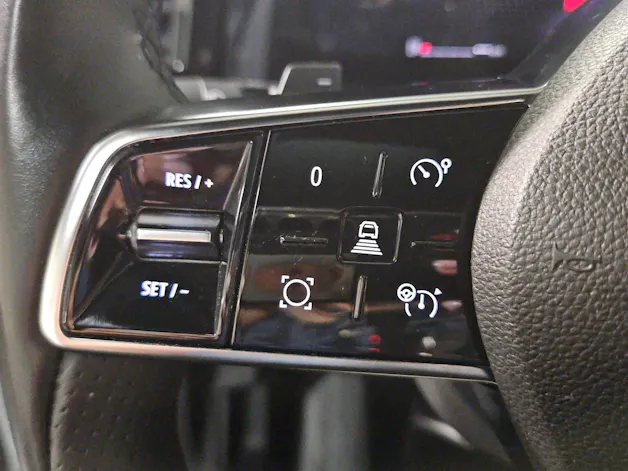 RENAULT Espace 1.2 E-Tech 200 Iconic
