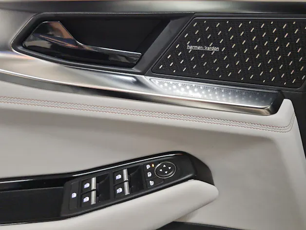 RENAULT Espace 1.2 E-Tech 200 Iconic