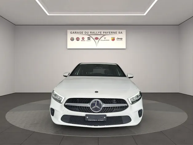 MERCEDES-BENZ A 200 Progressive 7G-DCT