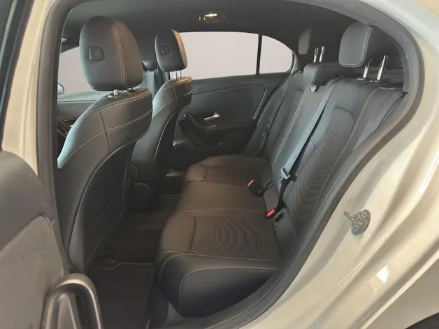 MERCEDES-BENZ A 200 Progressive 7G-DCT