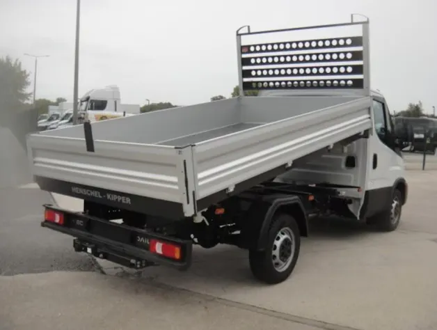 IVECO 35 S 16H Automat mit AHK