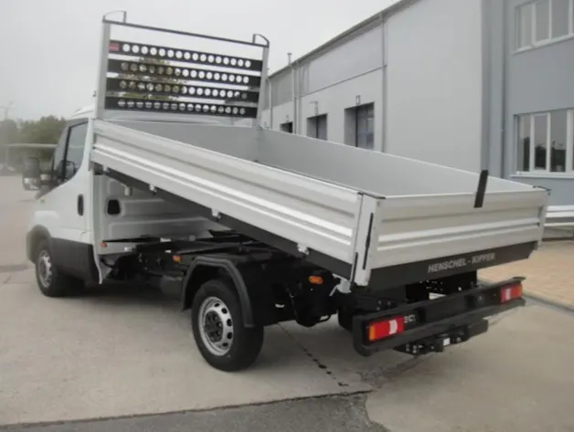 IVECO 35 S 16H Automat mit AHK