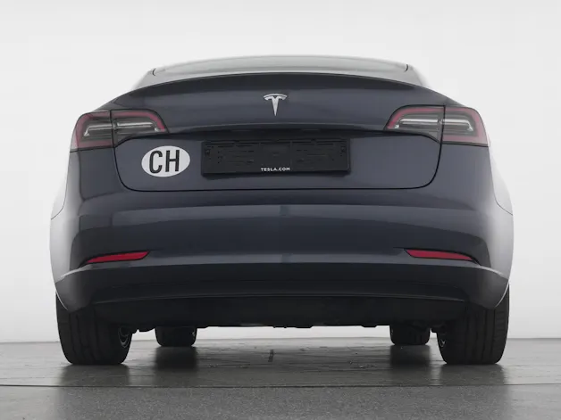 Tesla Model 3 Standard Range RWD