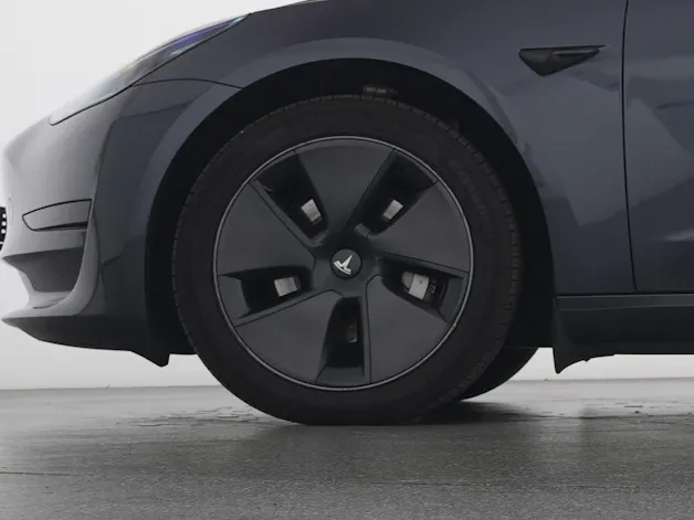 Tesla Model 3 Standard Range RWD