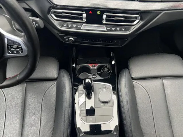 BMW 1er Reihe F40 128ti