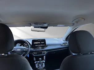 HYUNDAI i30 1.6 T-GDi Amplia MY25