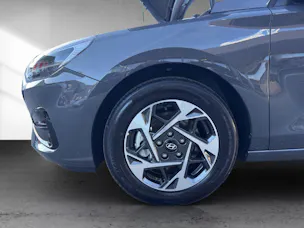 HYUNDAI i30 1.6 T-GDi Amplia MY25