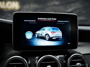 MERCEDES-BENZ GLC 43 AMG 4Matic 9G-Tronic *CH Auto*Panorama*Sitzlüftung*Head-Up*