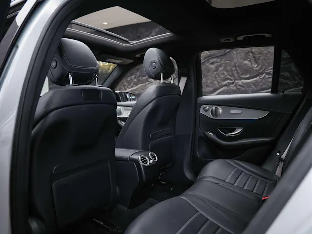 MERCEDES-BENZ GLC 43 AMG 4Matic 9G-Tronic *CH Auto*Panorama*Sitzlüftung*Head-Up*