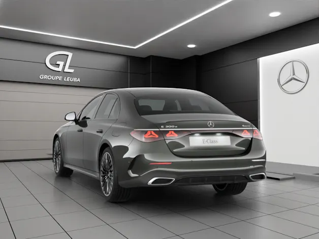 MERCEDES-BENZ E 300 e 4Matic EQ Hybrid 9G-Tronic