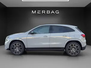 MERCEDES-BENZ GLA 220d 4M Swiss Star