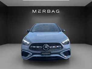 MERCEDES-BENZ GLA 220d 4M Swiss Star