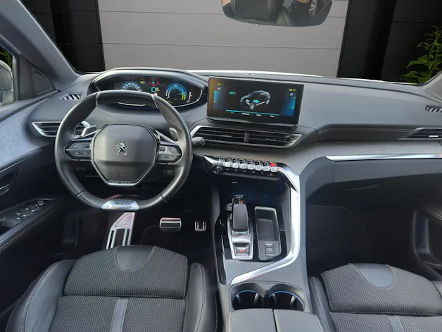 PEUGEOT 3008 225e Hybrid2 GT EAT8