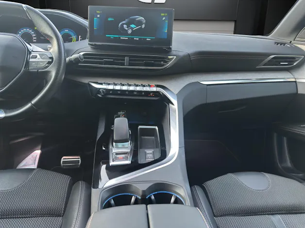 PEUGEOT 3008 225e Hybrid2 GT EAT8