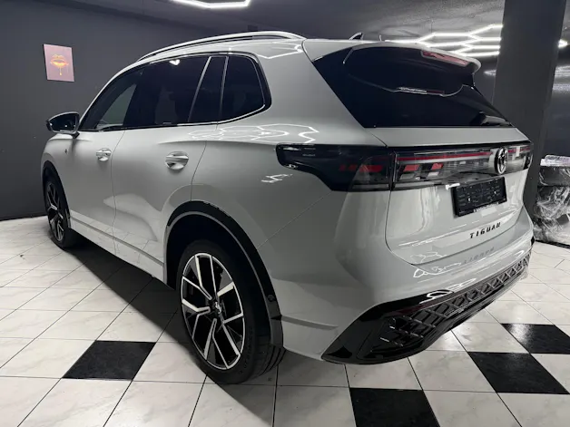 VW Tiguan 2.0 TSI DSG R-Line 4Motion