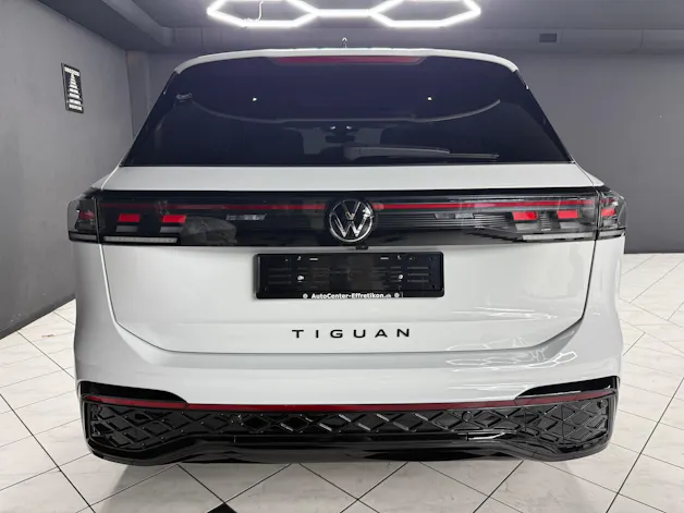 VW Tiguan 2.0 TSI DSG R-Line 4Motion