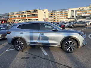 BYD Seal U DM-i PHEV Design AWD 324PS Automat