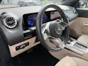 MERCEDES-BENZ EQA 300 4Matic Swiss Star