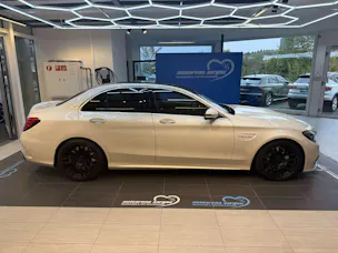 MERCEDES-BENZ C 63 AMG Speedshift-Automat 476PS