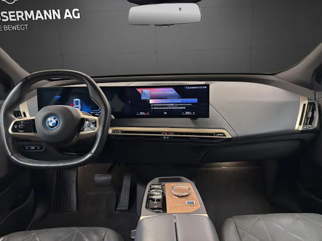 BMW iX xDrive40 SPORT