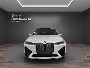 BMW iX xDrive40 SPORT