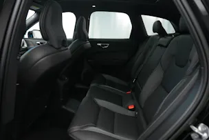 VOLVO XC60 T8 eAWD PluginHybrid Black Edition Geartronic *Panorama* *Standheizung*