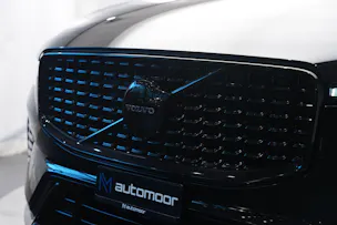 VOLVO XC60 T8 eAWD PluginHybrid Black Edition Geartronic *Panorama* *Standheizung*