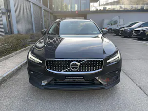 VOLVO V60 Cross Country B5 Mild Hybrid Plus AWD Geartronic