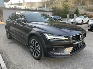VOLVO V60 Cross Country B5 Mild Hybrid Plus AWD Geartronic