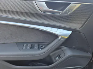 AUDI RS6 Avant 4.0 TFSI V8 quattro