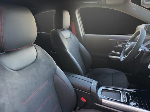 MERCEDES-BENZ GLA AMG 35 4Matic 8G-DCT
