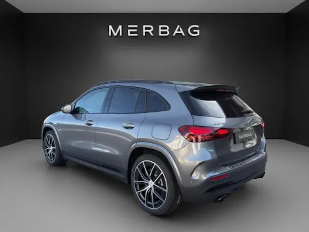MERCEDES-BENZ GLA AMG 35 4Matic 8G-DCT