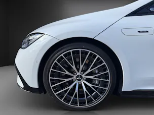 MERCEDES-BENZ EQE 43 AMG 4 Matic