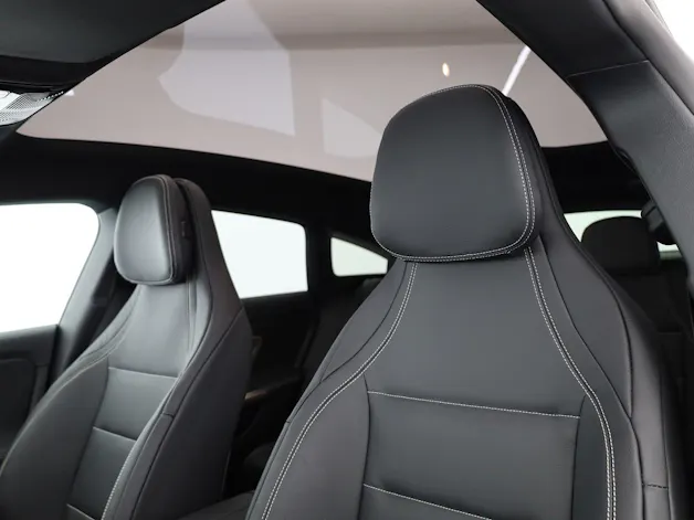 MERCEDES-BENZ CLA Shooting Brake 220 4Matic 8G-DCT