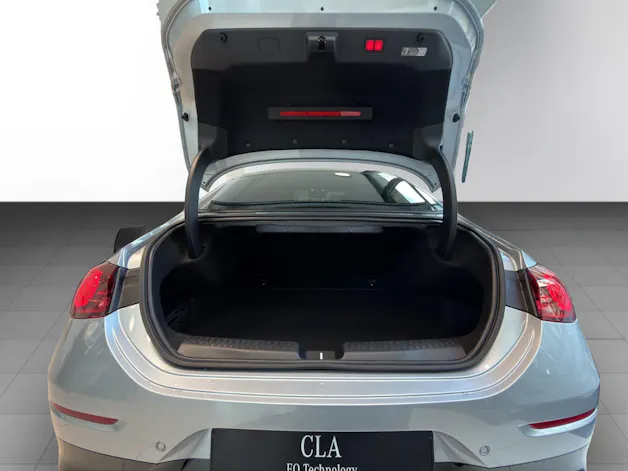 MERCEDES-BENZ CLA 220 8G-DCT 4Matic